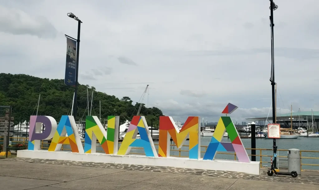 Por qué invertir en Panamá